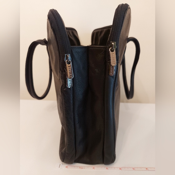 Danier Genuine Leather Messenger Bag - Black - Picture 7 of 10